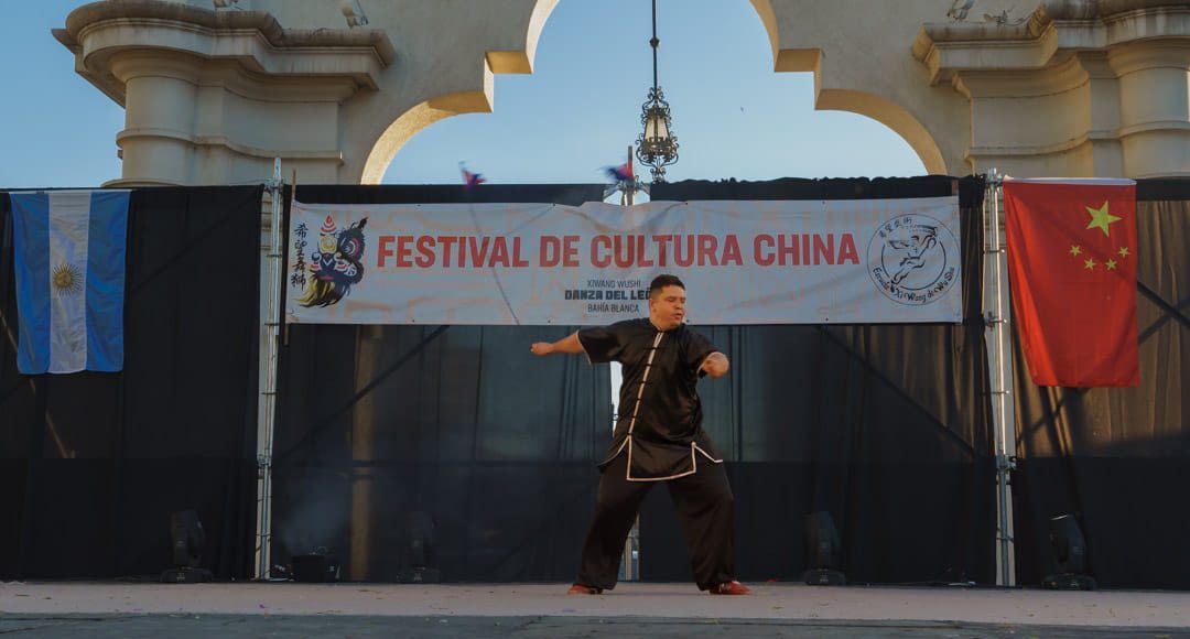 Raúl Villareal coordinador del Festival de Cultura China 2022 en Bahía Blanca