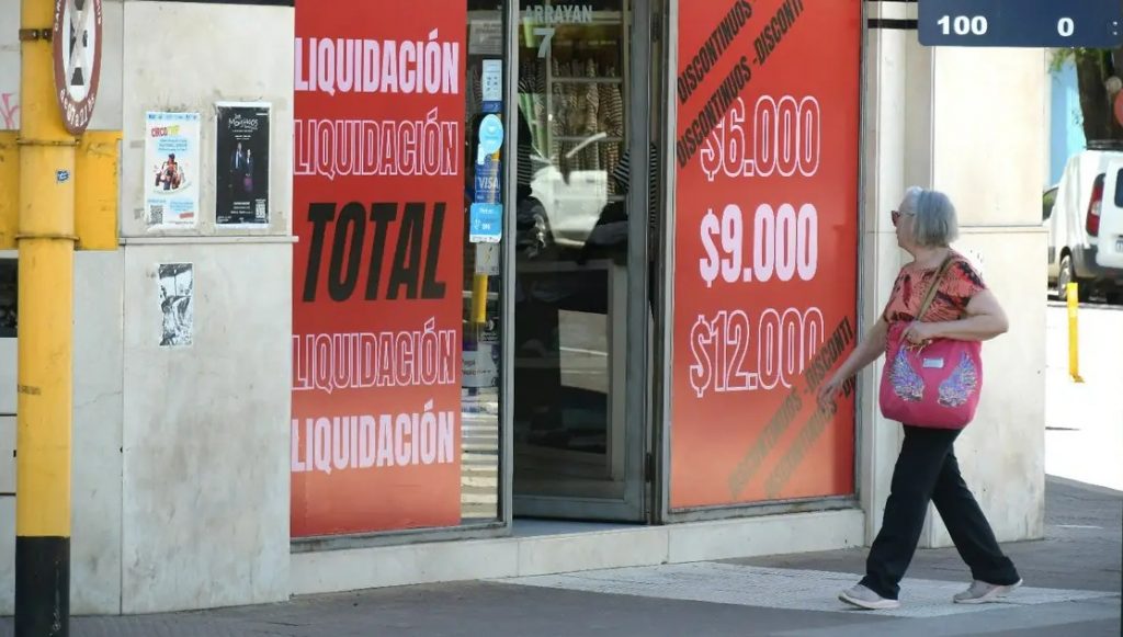 Ariel Etcheto: «El trabajador no tiene dinero para compras que no sean comida y necesidades básicas»