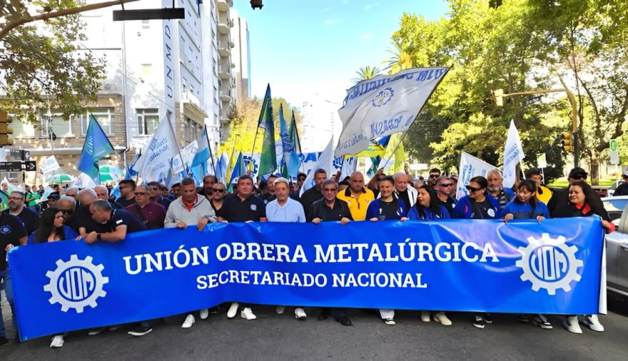 Daniel Gomez: «Es sin dudas una medida de disciplinamiento a los gremios que alzan la voz»