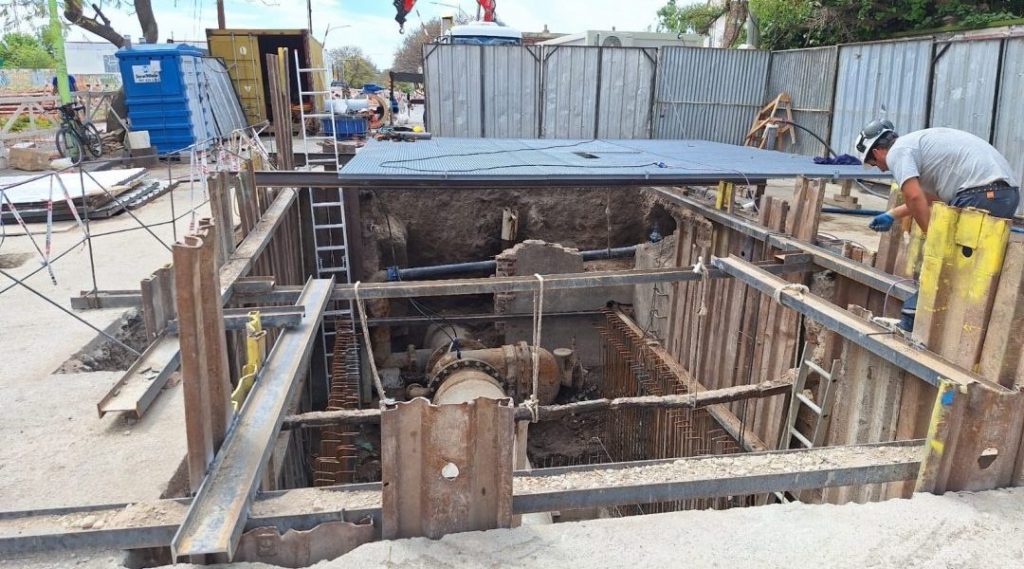 Néstor Álvarez: «Son obras que nos permiten mejorar el suministro de agua en toda la ciudad»