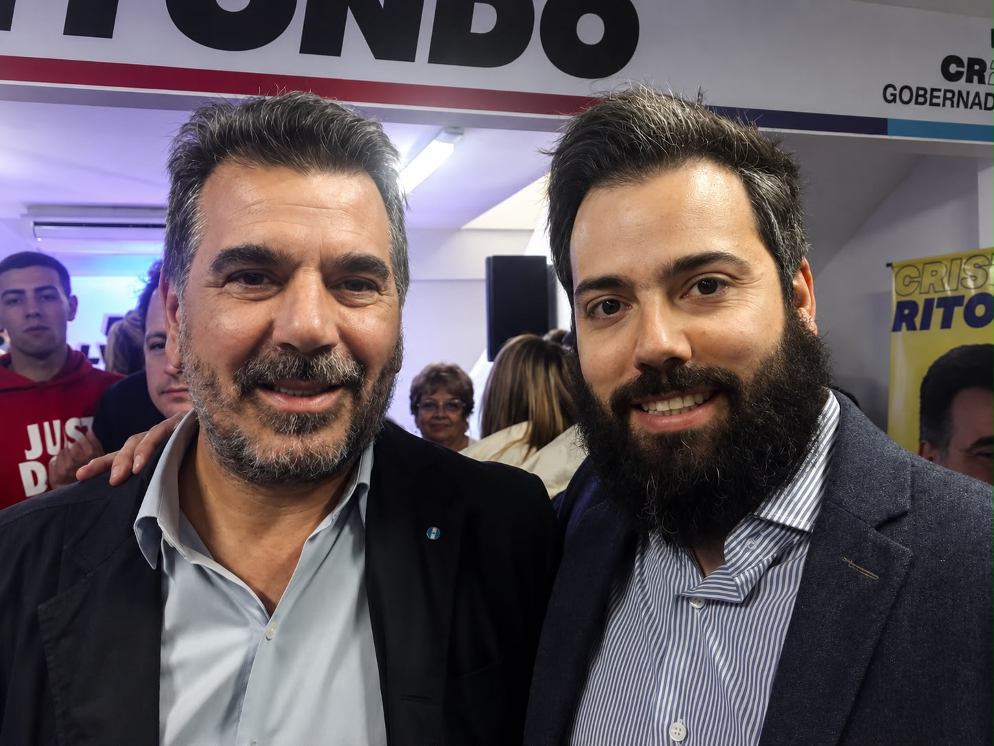 Tomás Peirano (derecha) junto a Cristian Ritondo (izquierda)