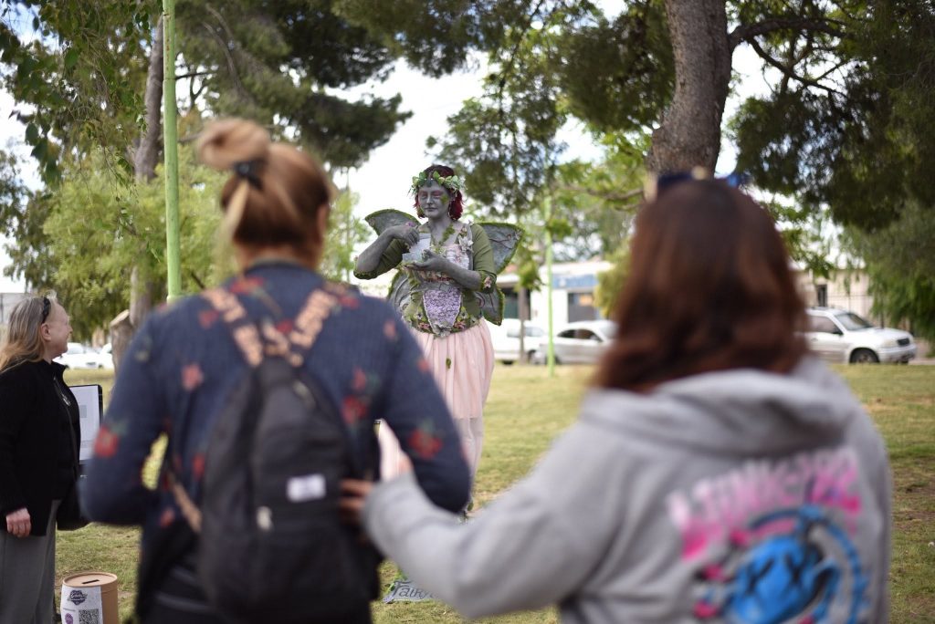 Micaela Forestier Schenkel: «La estatua viviente hace más cercano el vínculo con el espectador»