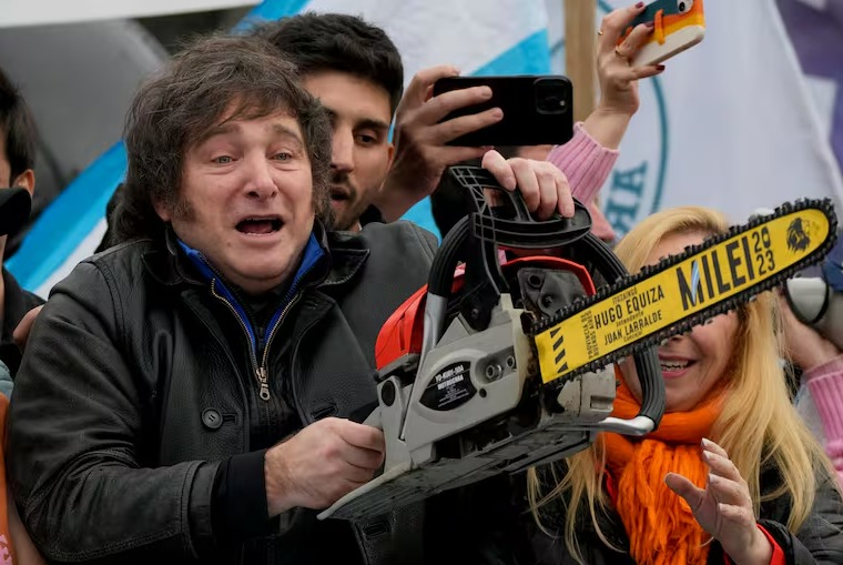 Tomás Castagnino: «Están buscando llevar a todas las áreas del Estado al límite de su funcionamiento»