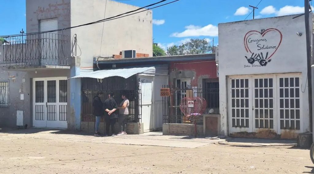 Paola Vergara: «Es la primera vez que pedimos dinero para pagar un servicio»
