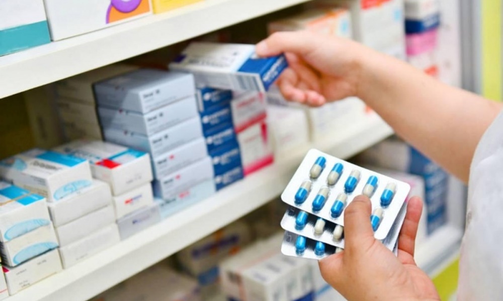 Federico Bugatti: «Desde que asumió esta gestión aumentó un 33% el alcance del programa de medicamentos»