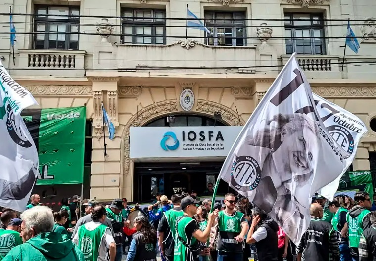 Néstor Moriggia: «Cierran las 31 farmacias de IOSFA, que hasta 2023 daban ganancia»